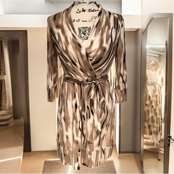 ANTONIO MELANI Dresses & Skirts - NEW Antonio Melani Wrap Tie Belt 3/4 Sleeve V-Neck Jersey Dress Abstract XS NWOT